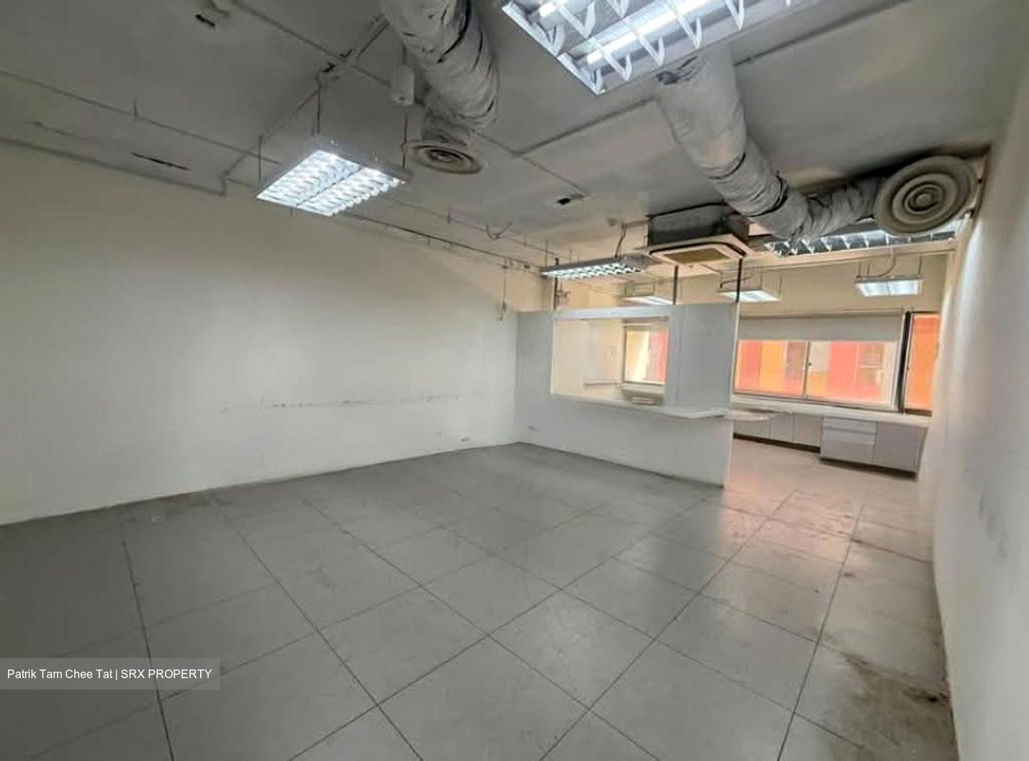 Lee Kai House (D7), Office #615068691